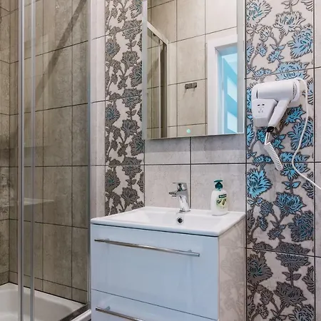 Apartament Host *