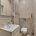 Apartament Host